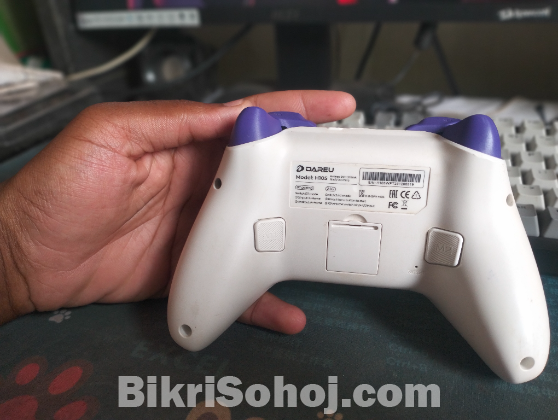Dareu H105 Tri-Mode Wireless Gamepad